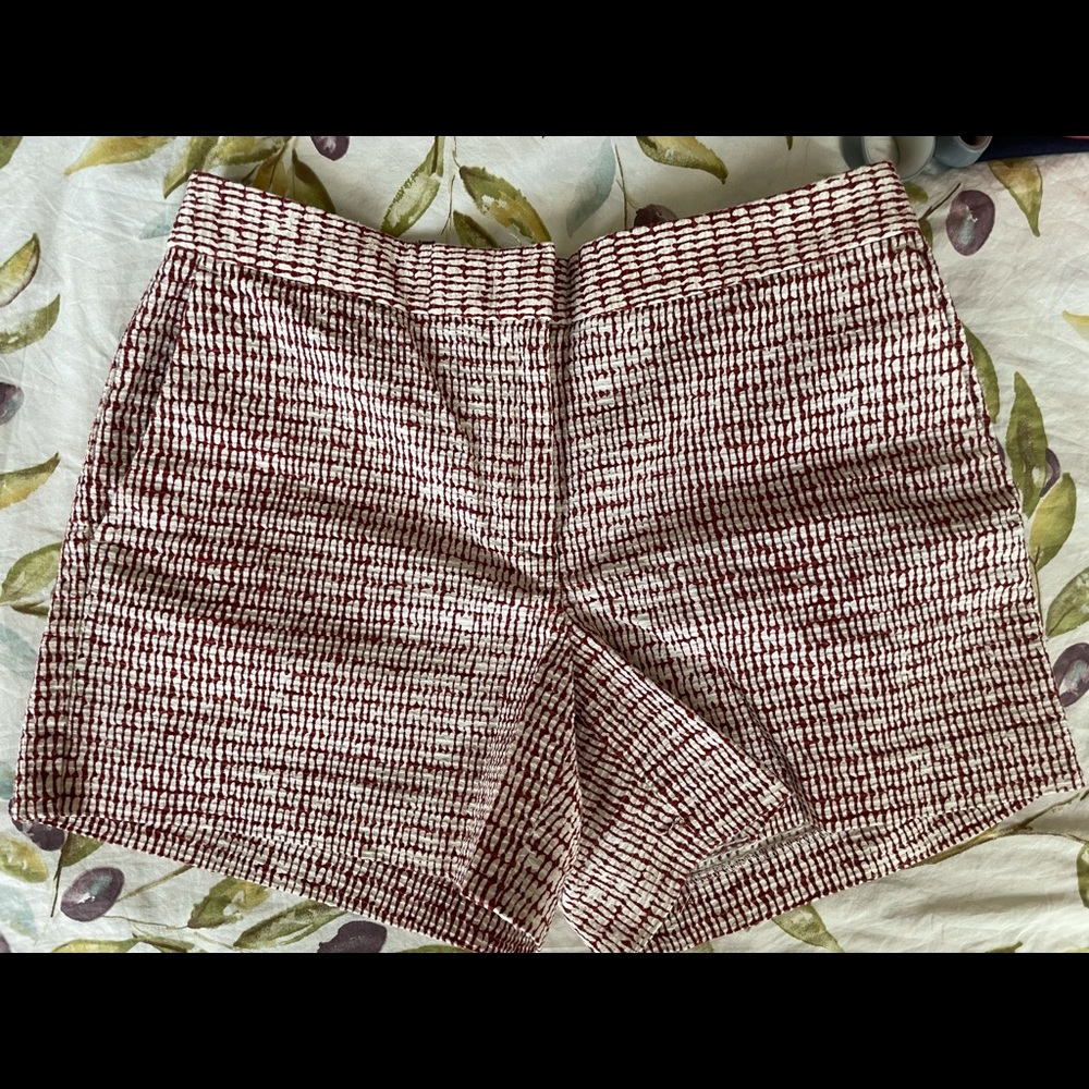 Ann Taylor Devin seersucker short 4